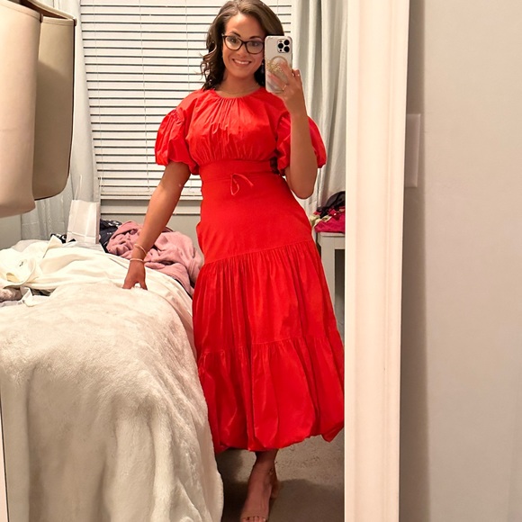 Meet your Posher, Adrianne - Picture 5 of 5